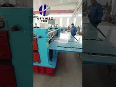 Trening klatki piersiowej na maszynie poziomej